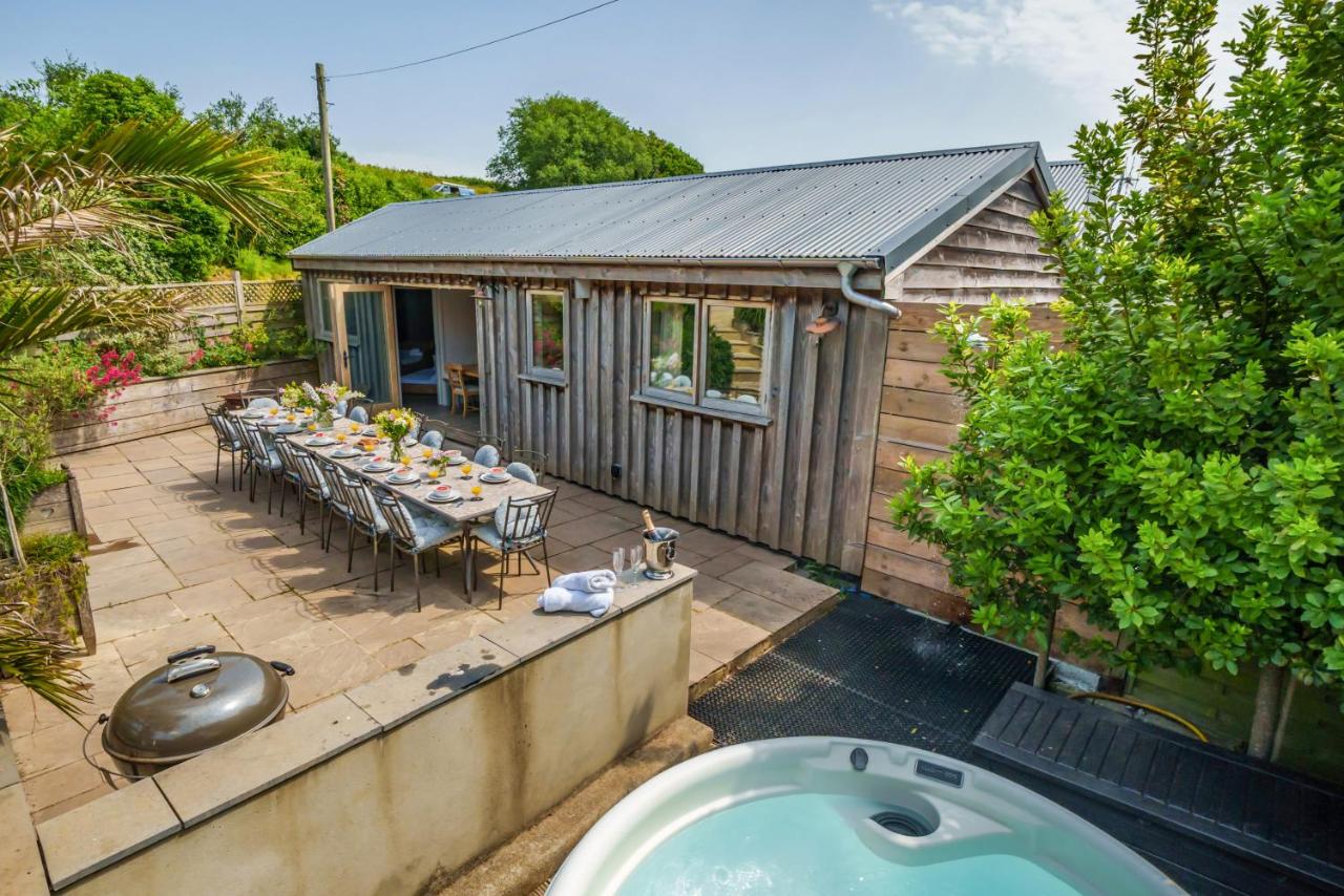 Four-Bedroom Holiday Home with Spa Bath