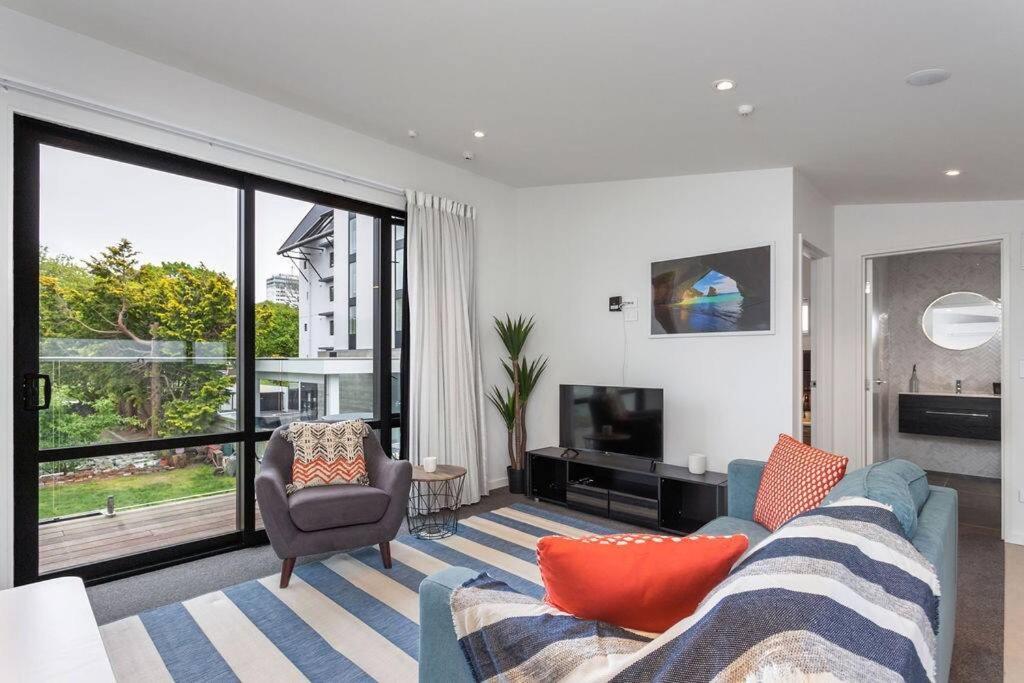 Luxury Sunny Warm CBD at Doorstep - B&B