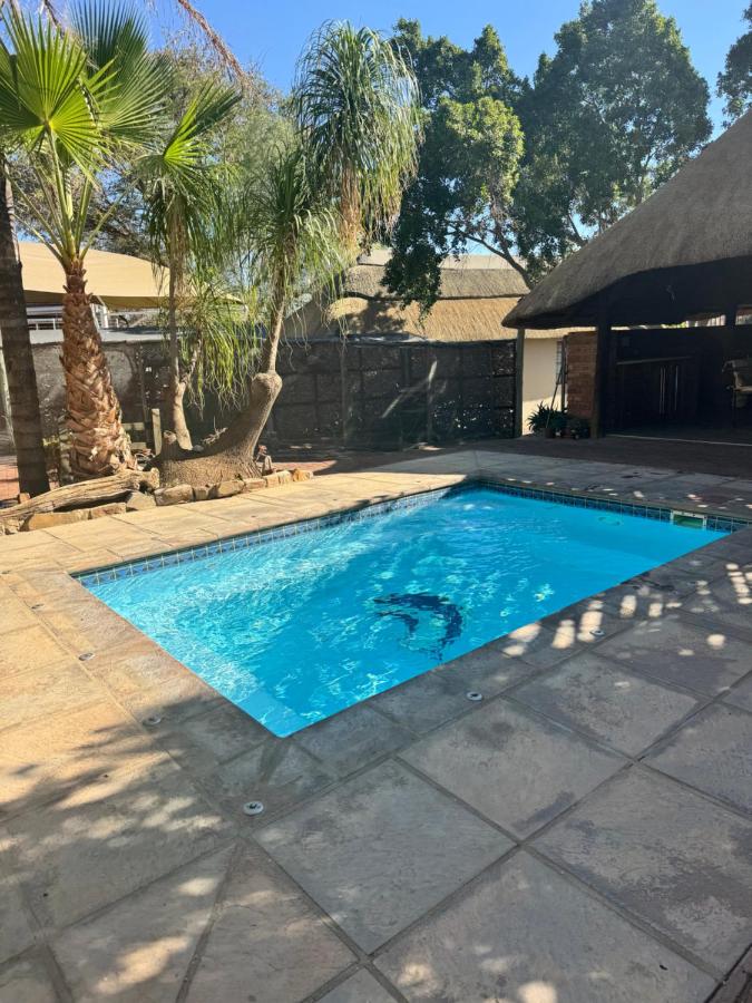 Ethithiya Oasis Guesthouse and Self-Catering - B&B Windhoek