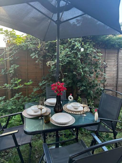 Entire 1Bed Stratford Westfield - B&B
