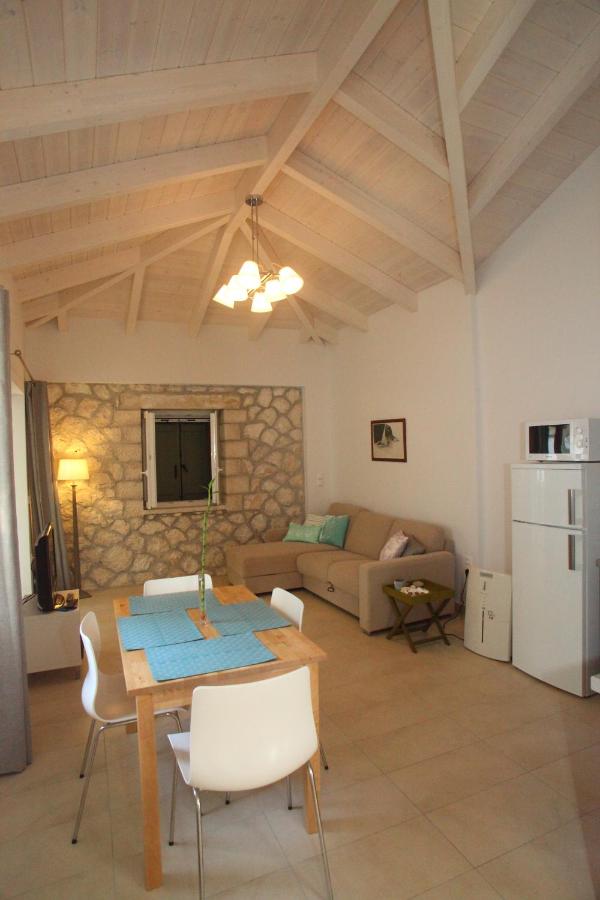 Apartment mit Balkon