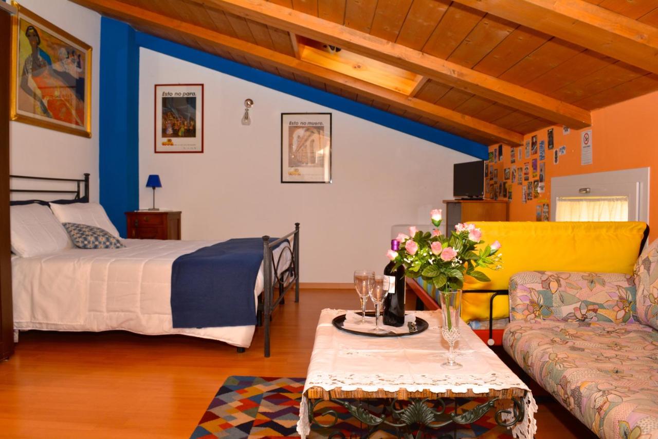 Triple Room (3 Adults)