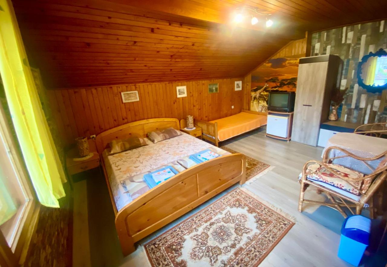 Triple Room with Mountain View