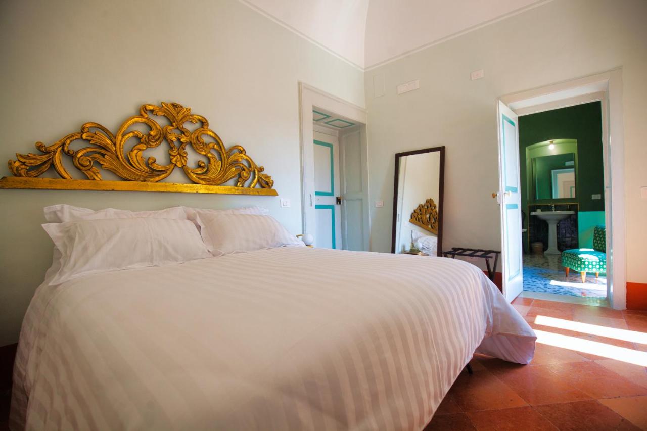 Queen Room with Balcony