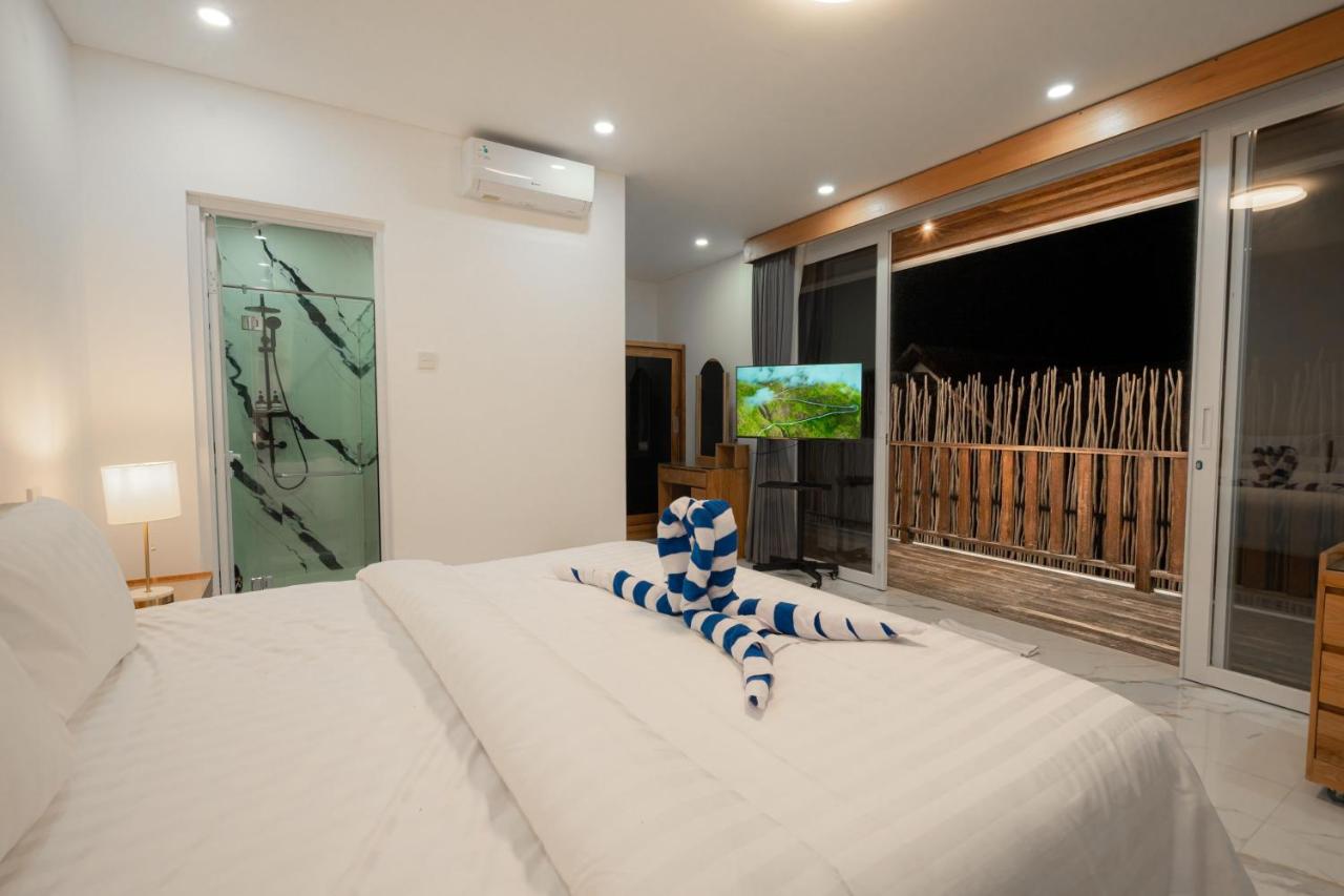 Deluxe Zimmer mit Kingsize-Bett