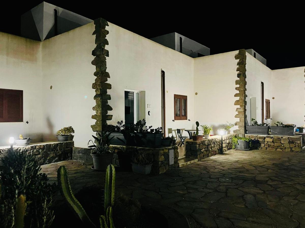 Licinio's Apartments - Casa Lavanda - B&B Pantelleria