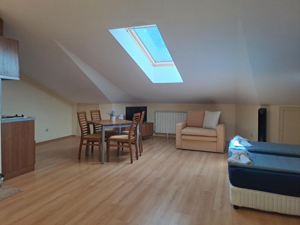 Family Studio 407, Villa park - B&B