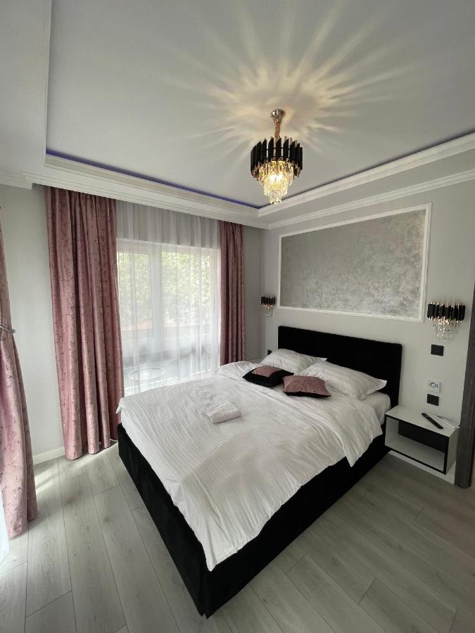 Two-Bedroom Deluxe Apartment First Floor