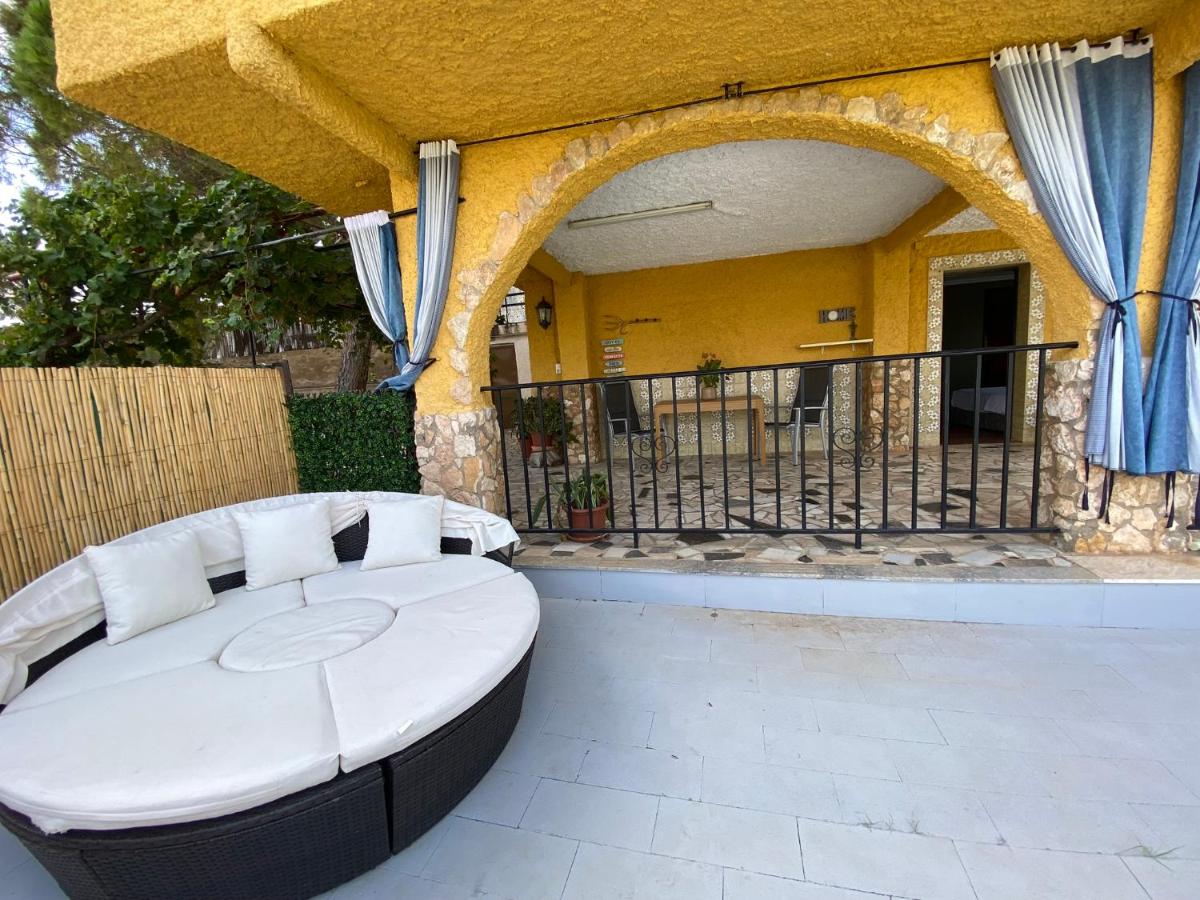 Guesthouse in Torrent - Ferienwohnung