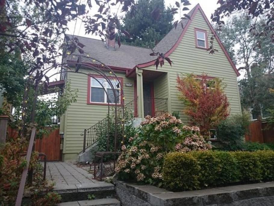 Cozy One Bed Suite in the Heart of Ballard - Chambres d’hôtes Seattle