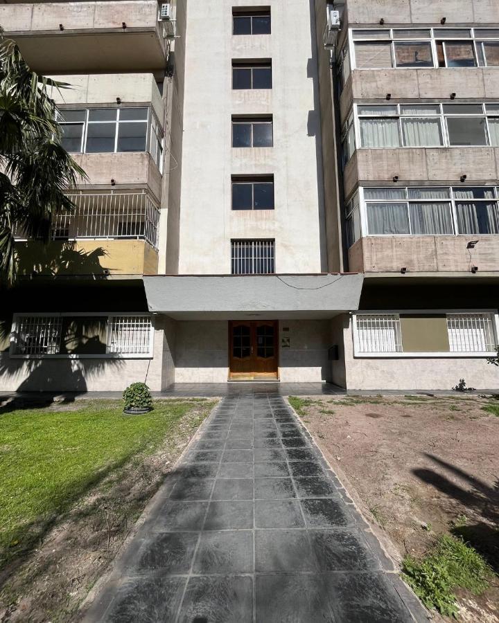 Frente al Parque San Martin - B&B