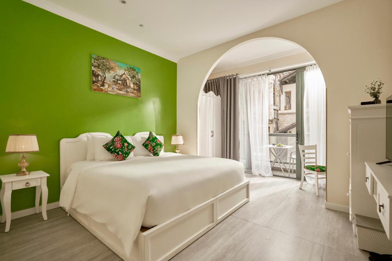 Deluxe Double or Twin Room with Balcony