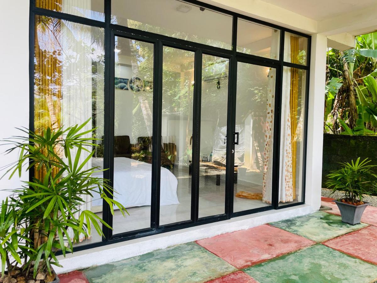 The Silent Gate - B&B