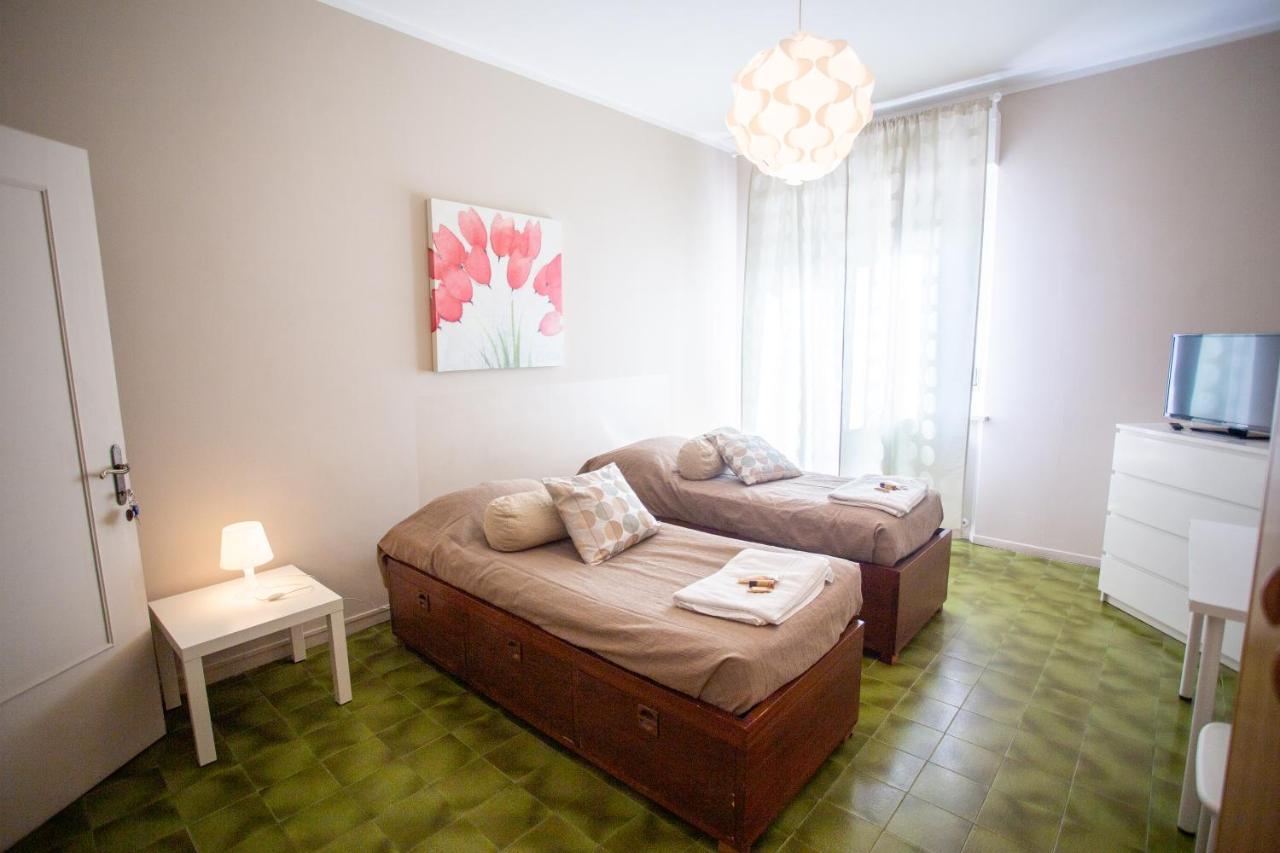 Zweibettzimmer mit Gemeinschafts-WC