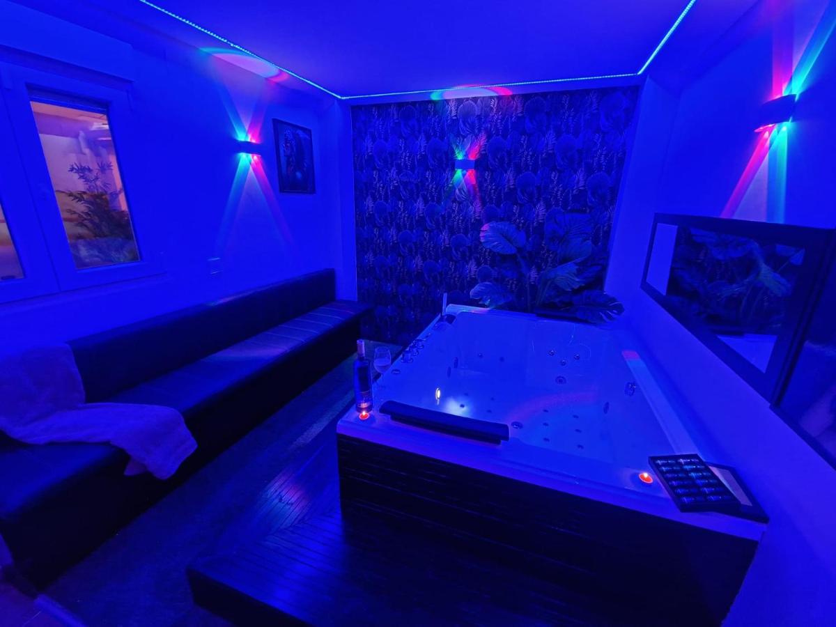 Sensual Sierra VIP - B&B