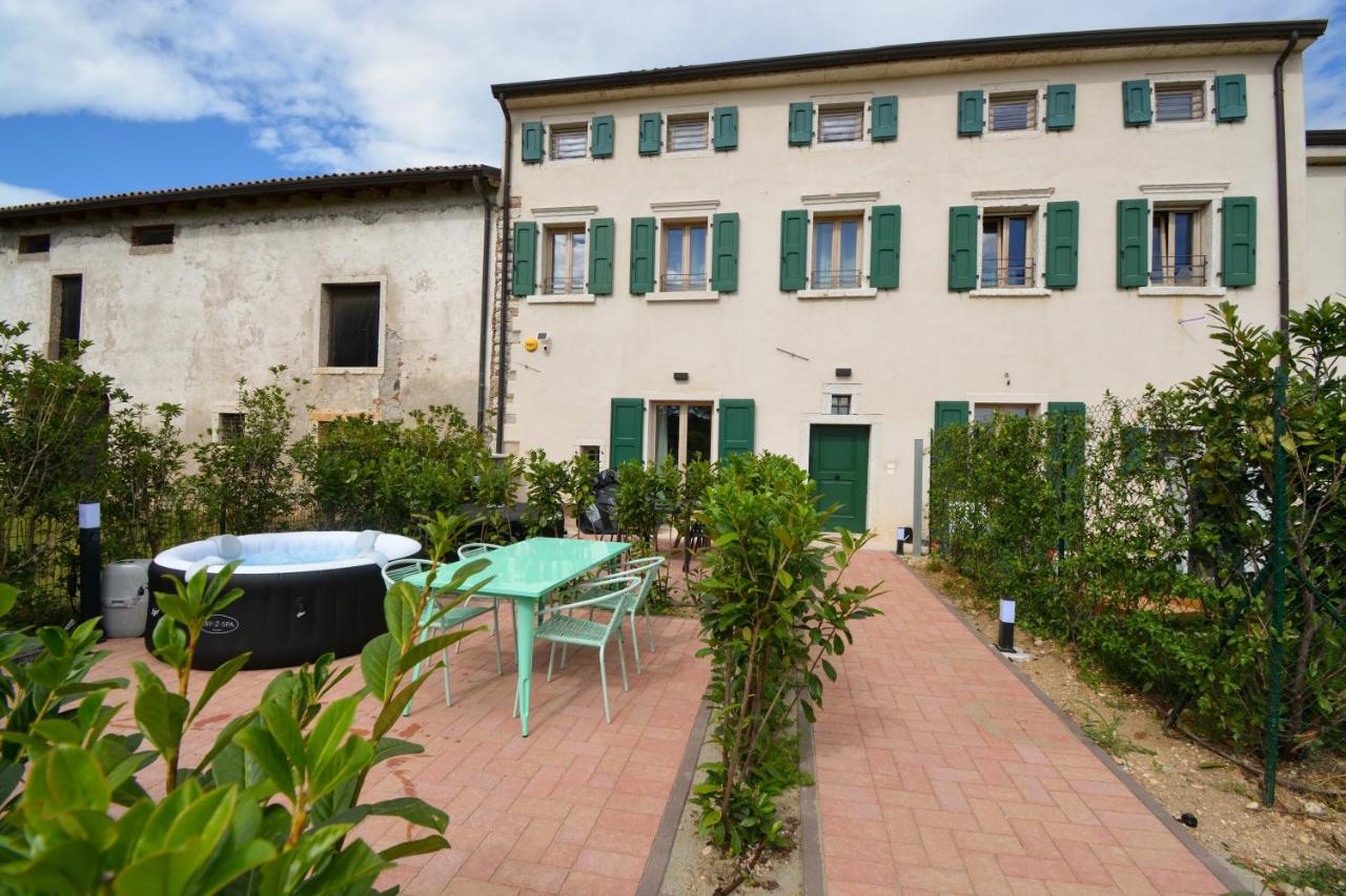 Residence Corte Bellebarbe - Ferienwohnung Rivoli Veronese