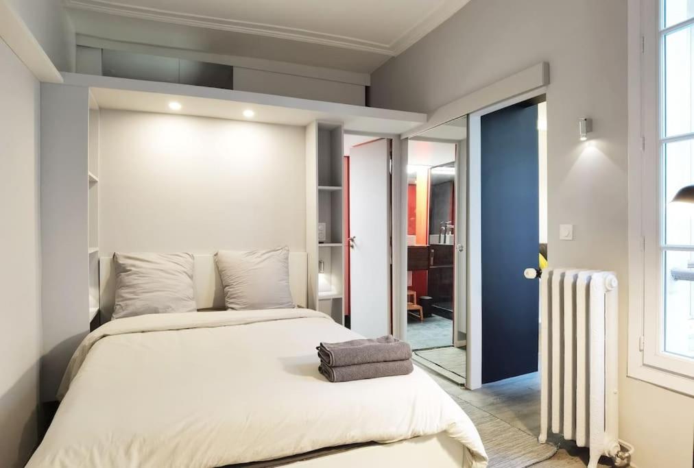 Modern Apt 1bdr AC 3mns to Louvre - Chambres d’hôtes Paris