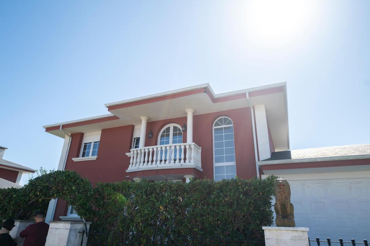 Chalet grande en Soto de la Marina - B&B Liencres