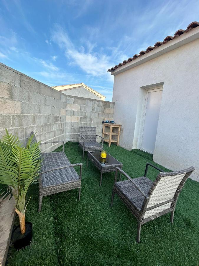Studio en bas de villa - B&B