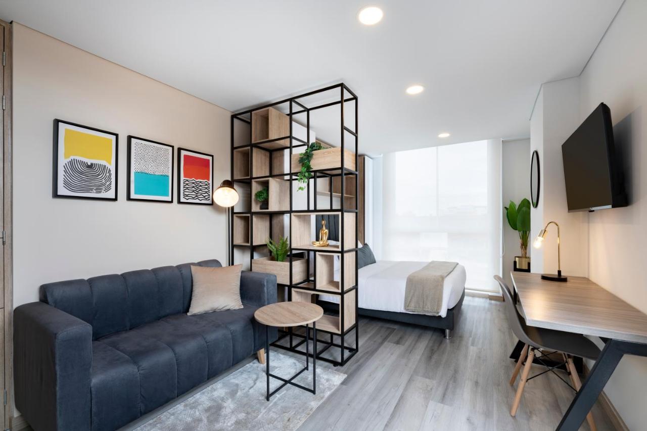 Apartamento con vistas y balcón