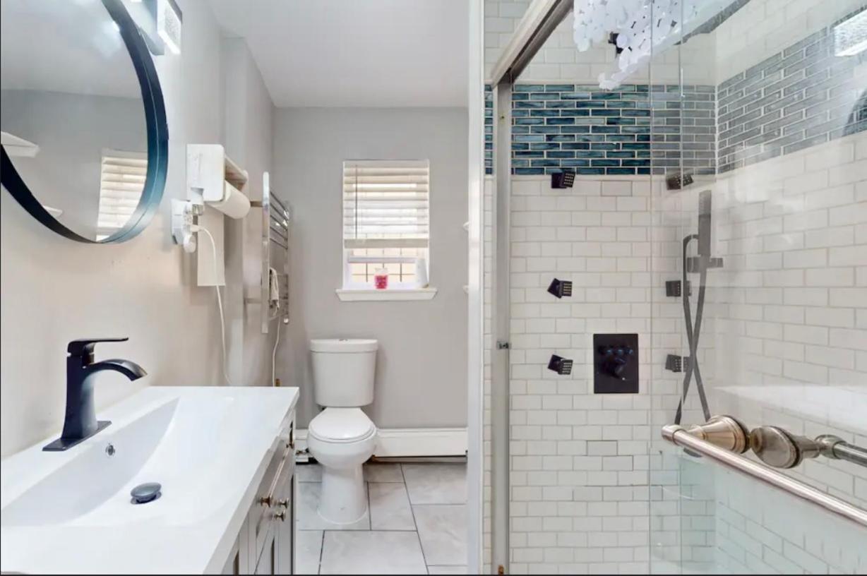 Hidden Gem in Newark - B&B