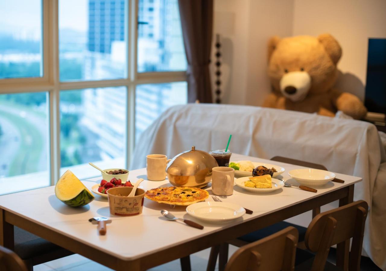 Afiniti 2BR - Giant Bear Home - Legoland 300m - B&B