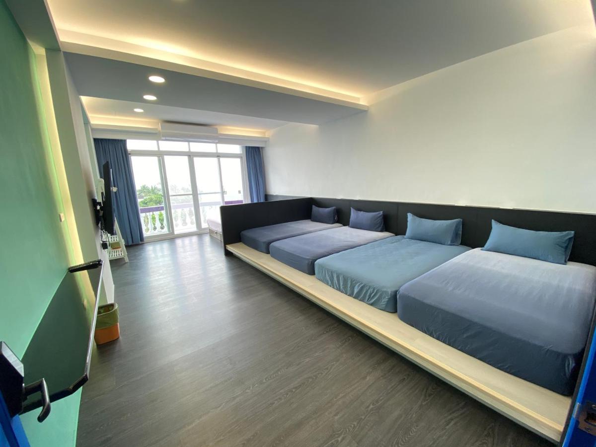 Family Room with Sea View