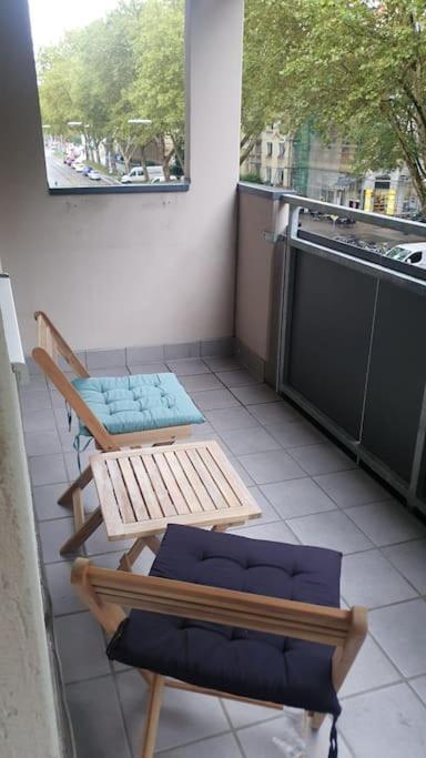 Gemütliche 3-Zimmer-Wohnung mit TG-Stellplatz - Top-Lage in Karlsruhe - B&B