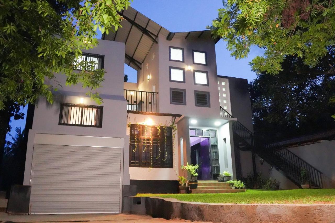 PEREGRINE Villa - Ferienwohnung Polonnaruwa