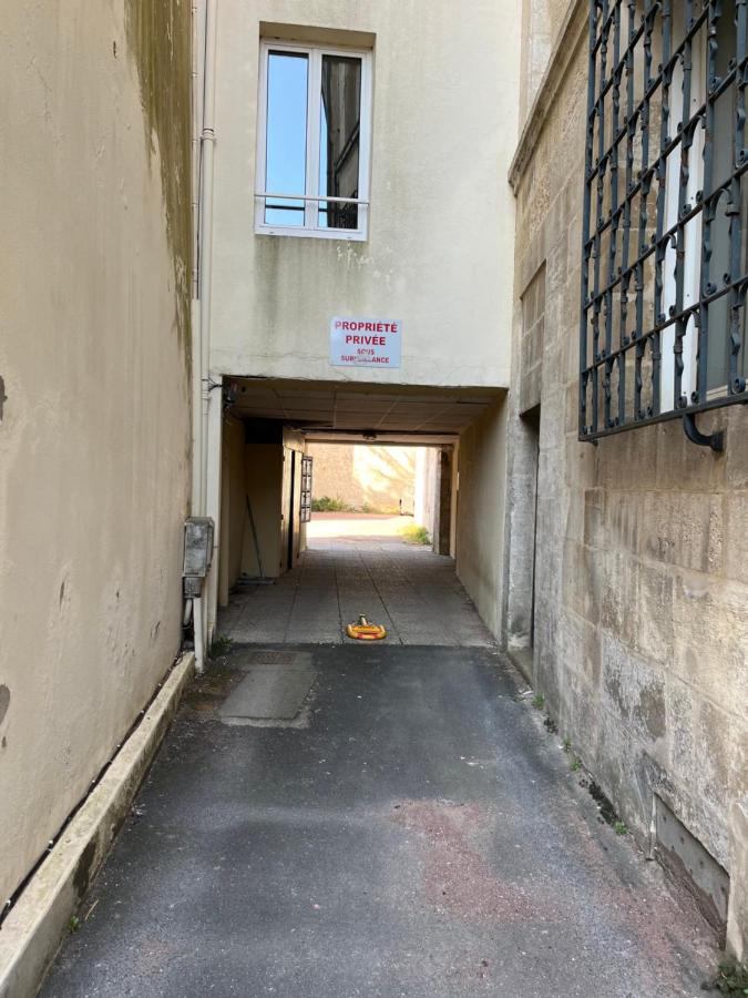 Zen Apparemment Centre-ville historique - B&B Niort