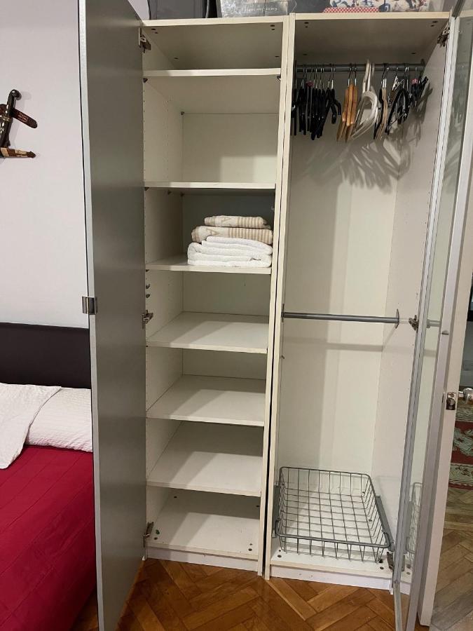 Large Double Bedroom 10 minutes to Central London - B&B