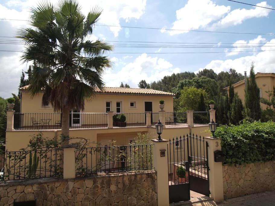 Villa in Nature with Yoga Room, Peace and Tranquility - Ferienwohnung