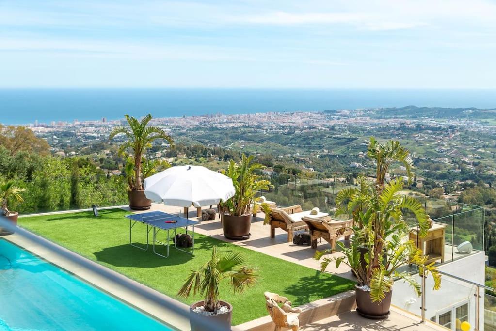 Villa Deluxe