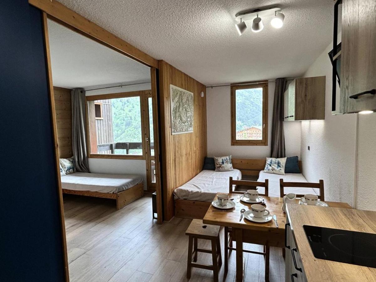 Résidence Arc En Ciel - ARC EN CIEL L10<br /> MAE-4071 - Bed and Breakfast