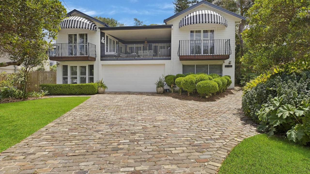 Stones Throw To Stunning North Avoca Beach - B&B