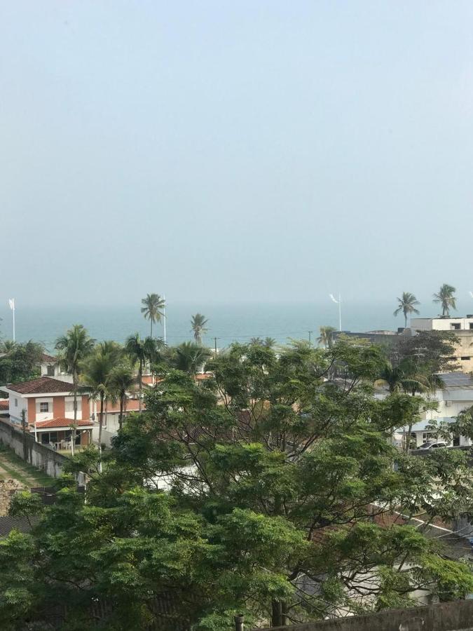 Apartamento vista para o Mar - Residencial Solar de Pernambuco - Praia da Enseada - Guarujá - Bed and Breakfast Alto Santa Maria