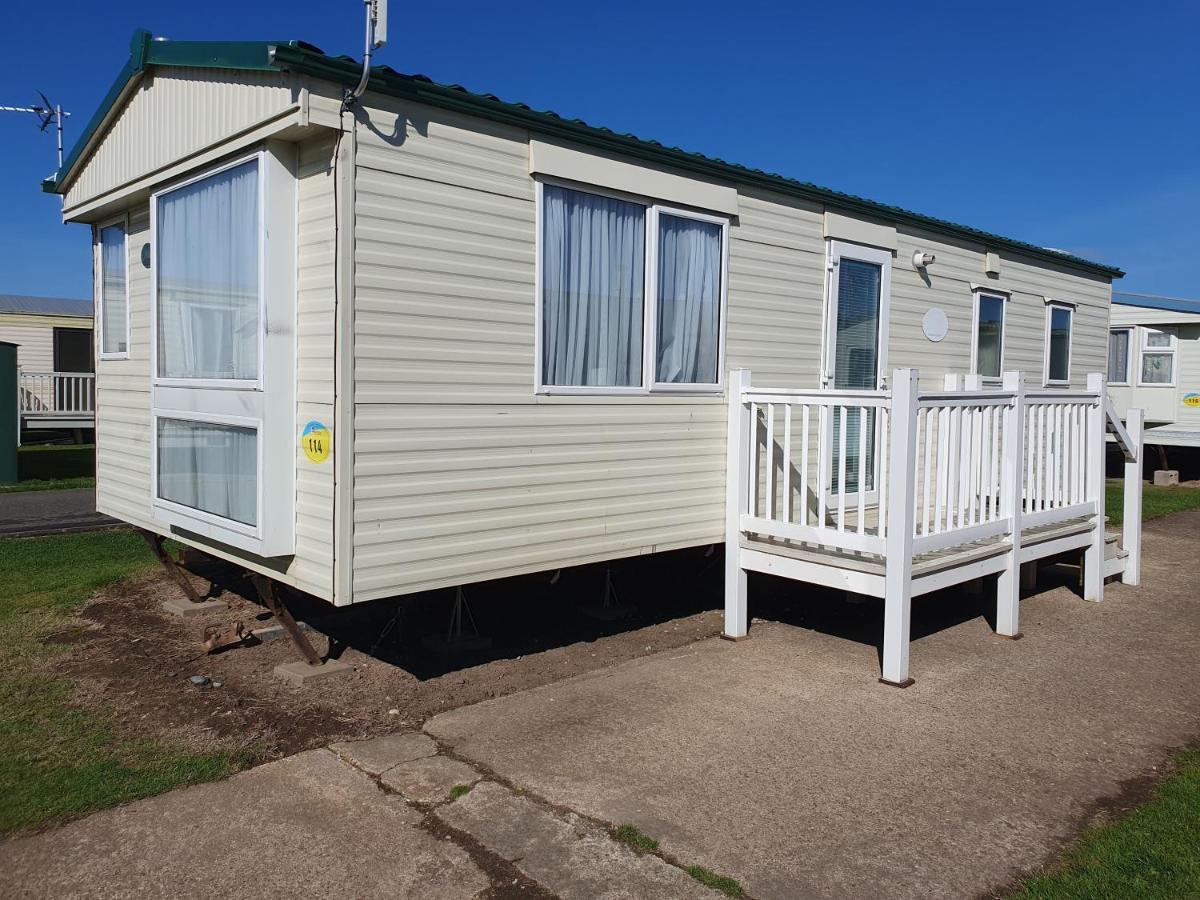 Sealands Everglade II:- 6 Berth, Central Heated Access to the beach - B&B Ingoldmells