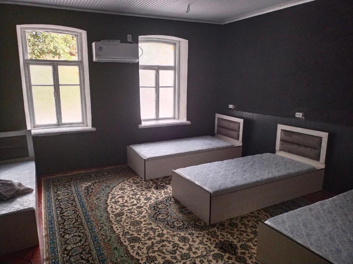 Chambre Quadruple avec Salle de Bains Commune