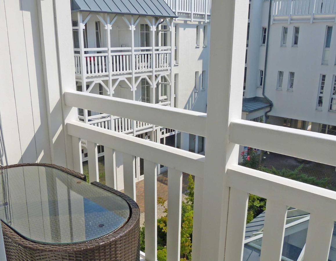 Kajüte 1 im Selliner Seepark Ostseebad Sellin zentral - B&B Sellin