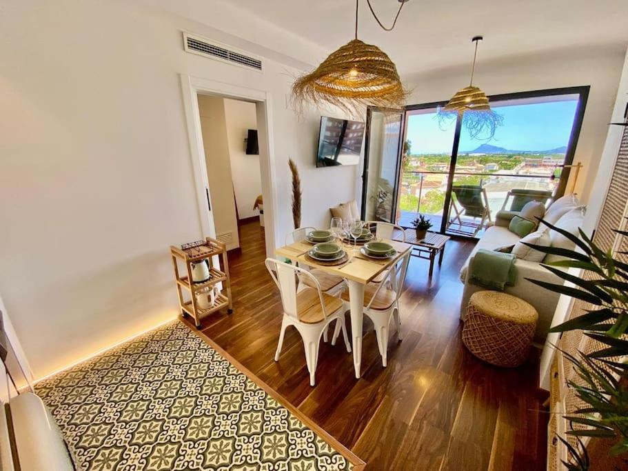 AP8 XimoApartments Ático Exclusivo con Parking - B&B