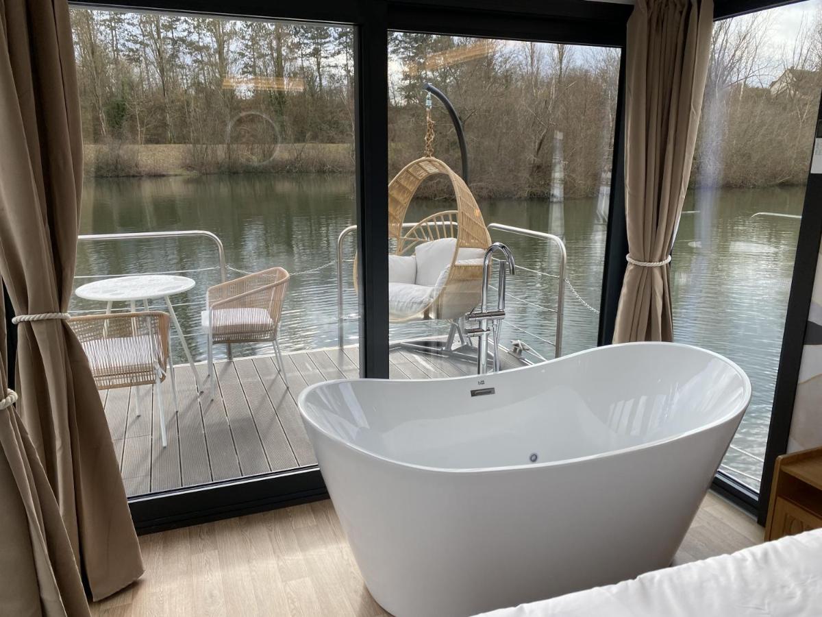 L'Escale Royale Saint-Martin-la-Garenne Port Ilon - Seine - Giverny - Chambres d’hôtes