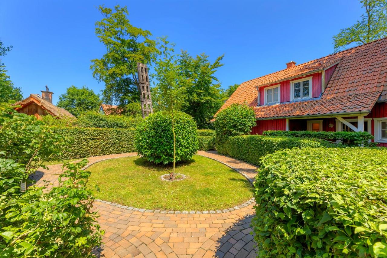 Dünenhaus Ückeritz UnserUsedomDe FeWo ca80qm mit privater Sauna und Kamin Parkplatz direkt am Strand 1I3 - B&B