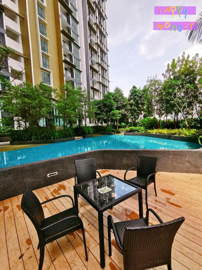 KUROMI Theme Suite for Families- 3min drive Legoland & EcoBotanic - Bed and Breakfast Iskandar Puteri