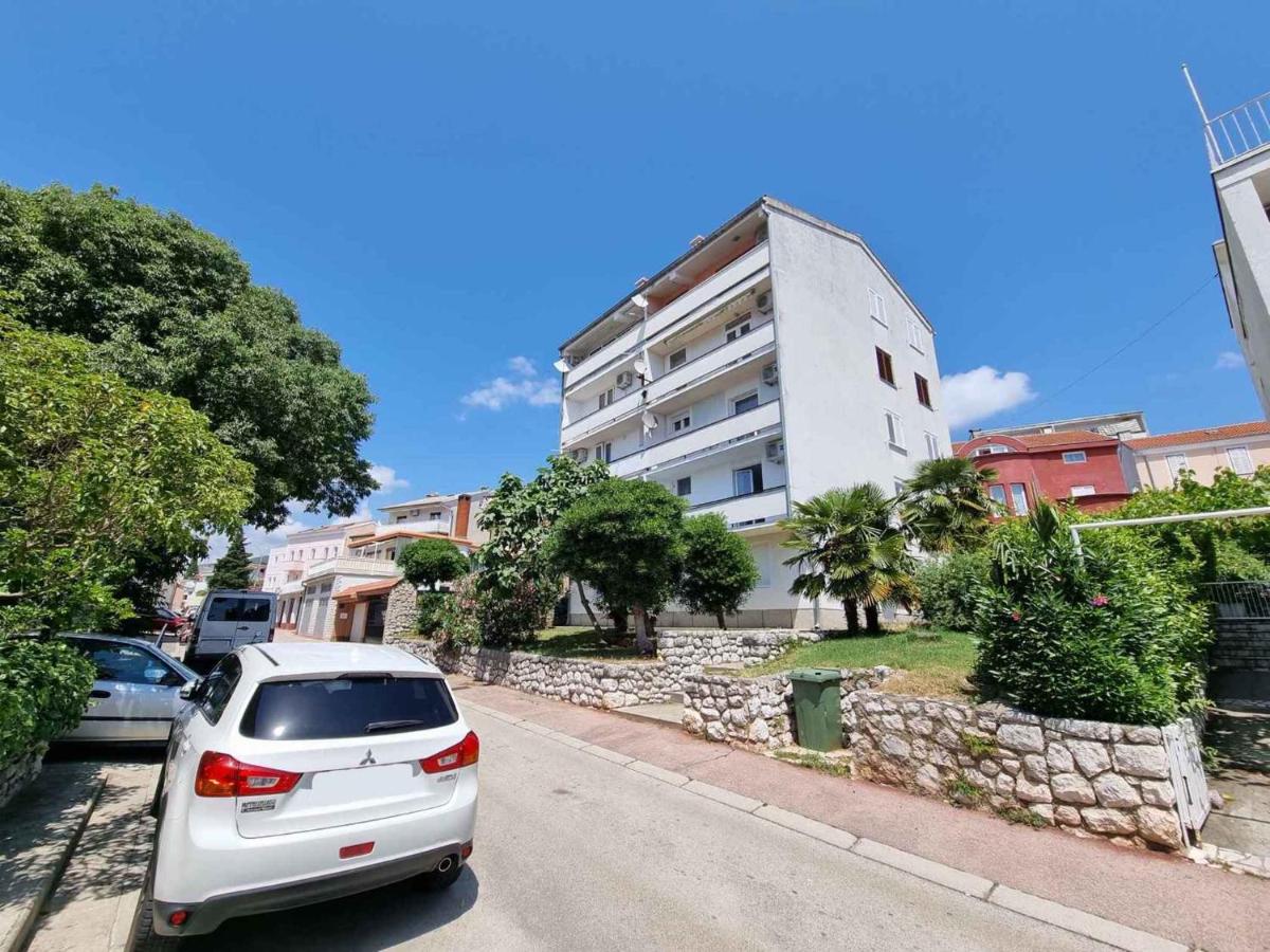 Apartment in Crikvenica 42921 - B&B Crikvenica