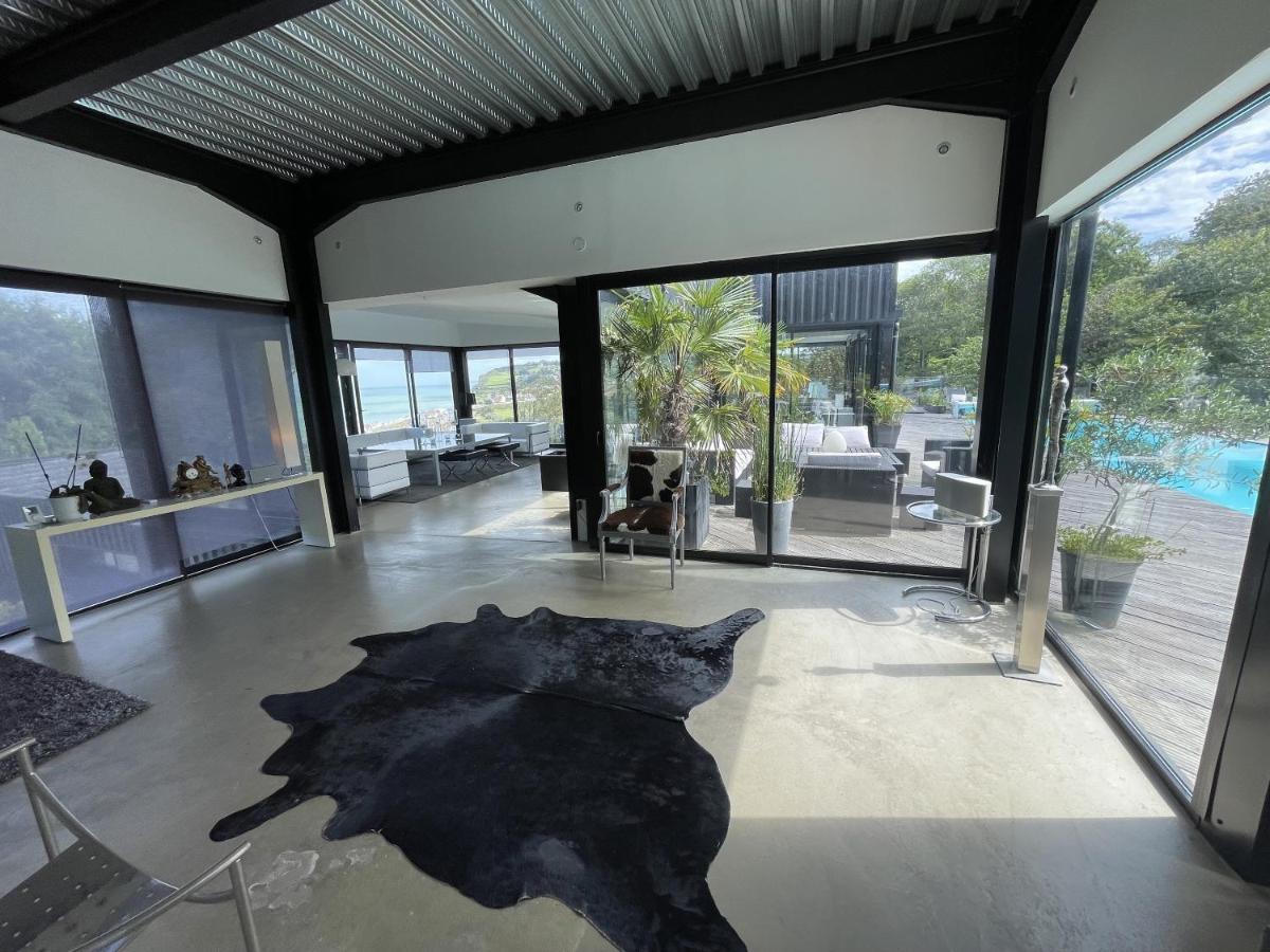 La Villa Quartz (with swimming pool)