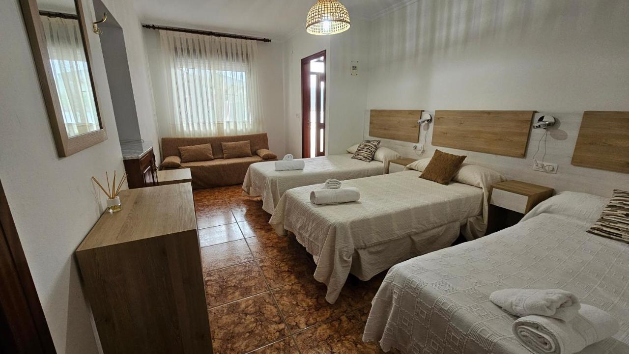 Basic Triple Room