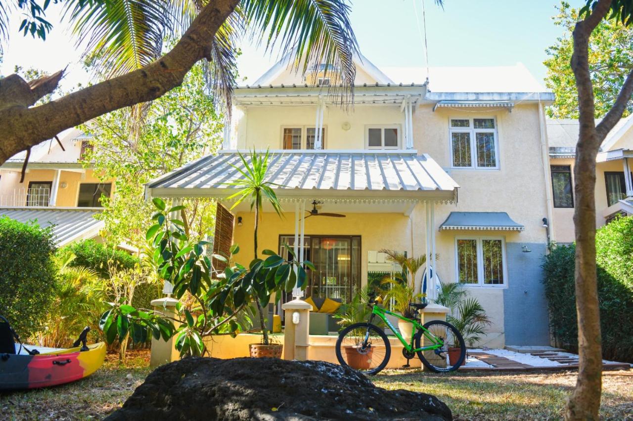 Wolmar Flic En Flac 3 Bedroom Beach Villa - B&B