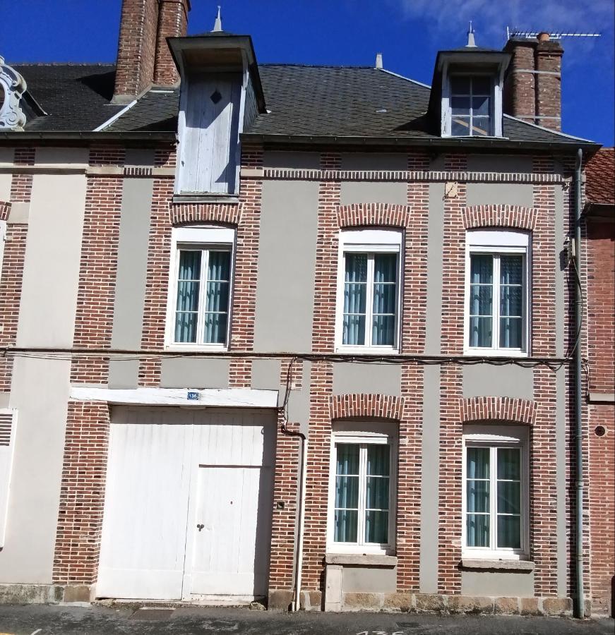 Appartement au cœur de la Petite Cité de Caractère - B&B Sézanne