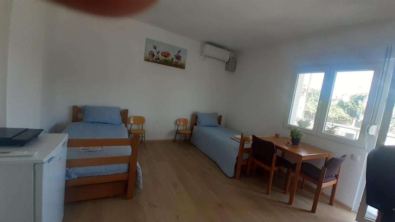 Twin Room with Shared Bathroom