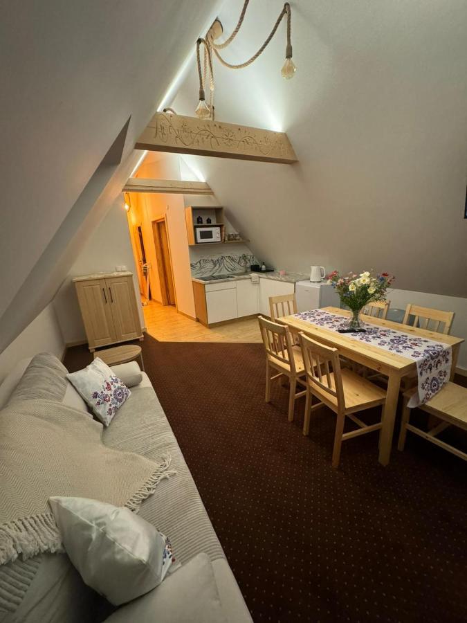 Appartement met 2 Slaapkamers en Balkon